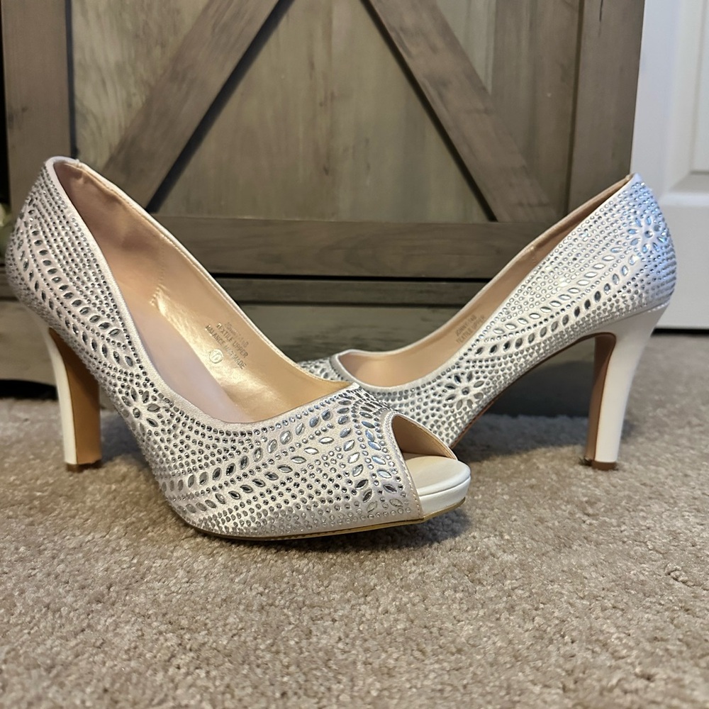 Elegant Silver Peep-Toe Heels